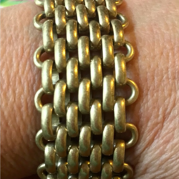 ECLucky Brand Mesh Link Bracelet Wide Gold Pave bracelet. Has lucky brand clover - Picture 1 of 8